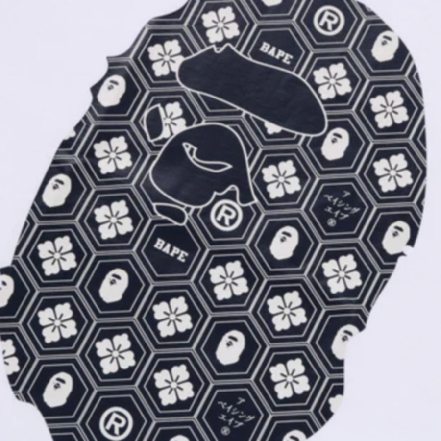 베이프 트래디셔널 일본 패턴 에이프헤드 티셔츠 3컬러 1L20109001