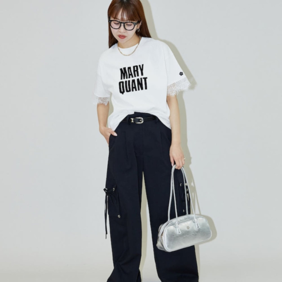 퍼블럭스XMARY QUANT 소매 레이스 플로키 로고 티셔츠 2컬러 3223375300008