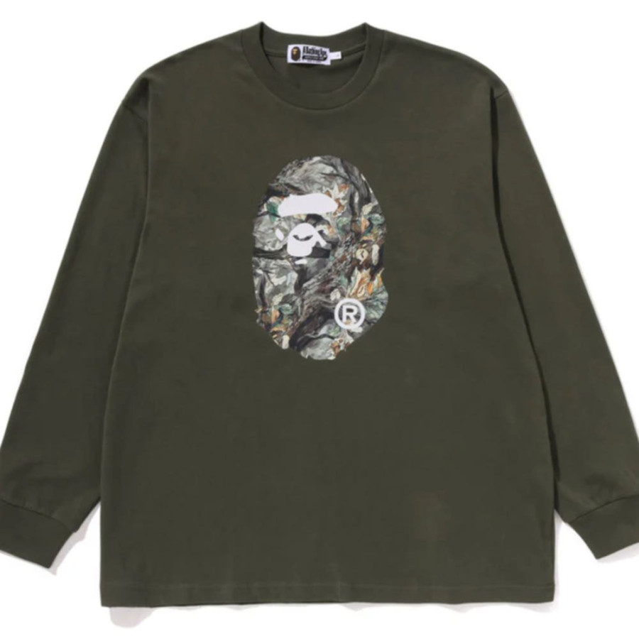 베이프 트리 엣지 카모 에이프 헤드 릴렉스핏 LS 티셔츠 2컬러 1L80111305