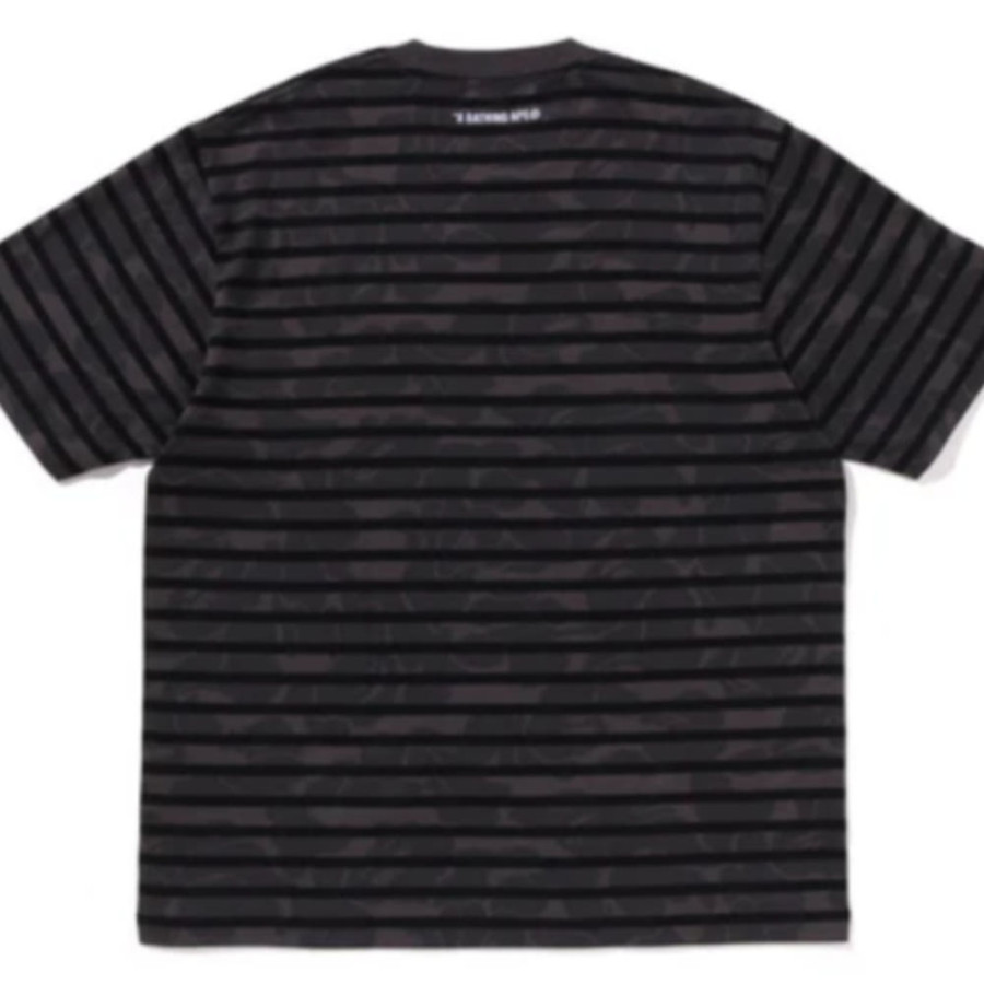 베이프 솔리드 카모 스트라이프 원 포인트 릴렉스핏 티셔츠 2컬러 1L80109305