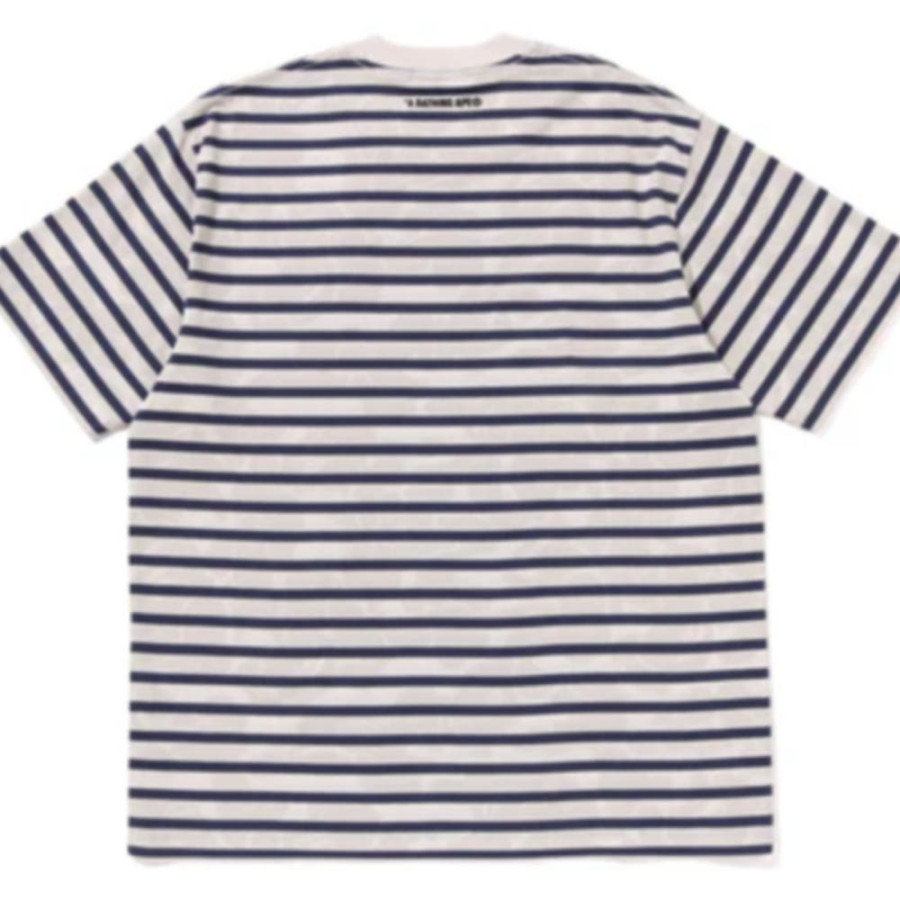 베이프 솔리드 카모 스트라이프 원 포인트 릴렉스핏 티셔츠 2컬러 1L80109305