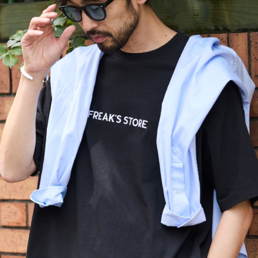 프릭스스토어 릴렉스핏 자수 로고 크루넥 티셔츠 3컬러 1226248902965