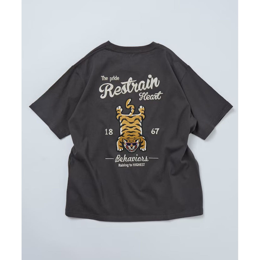 프릭스스토어 빅실루엣 디자인 백 자수 크루넥 티셔츠 TIGER 4컬러 1226248903004