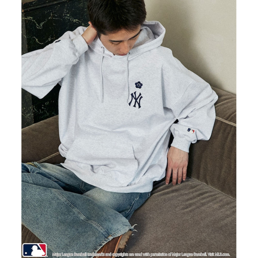 퍼블럭스 MARY QUANT 자수 스웨트 후디 3컬러 3110375300002