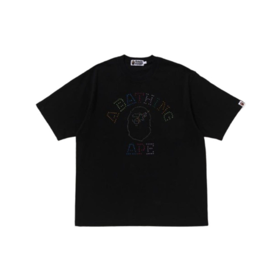 베이프 라인스톤 콜리지 릴렉스 핏 티셔츠 2컬러 1L80109313