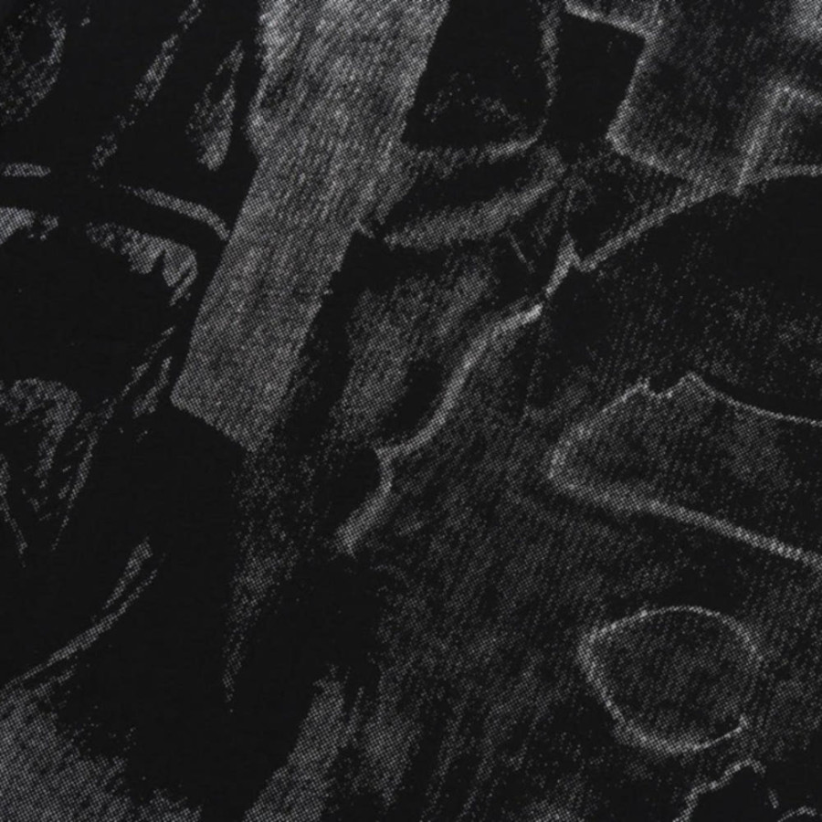 베이프 메탈릭 코팅 오버롤 프린트 릴렉스핏 티셔츠 블랙 1L80109310