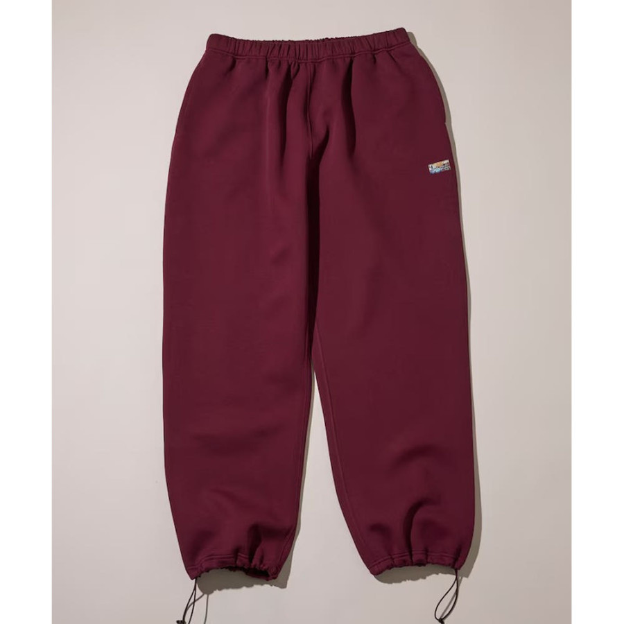 프릭스스토어 빅실루엣 골판지 원포인트 로고 스핀들 스웨트 팬츠 7컬러 1043248901241