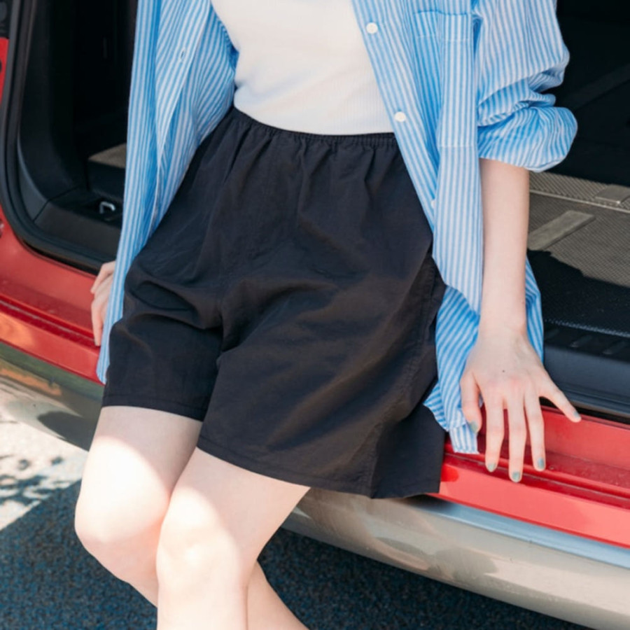 프릭스스토어X로손 로손프릭 패커블 나일론 액티브 반바지 블랙 1244403600001