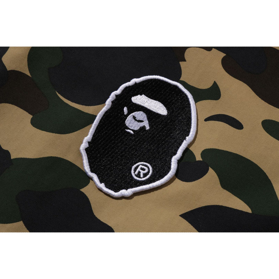 베이프 1ST 카모 코치 자켓 2컬러 1L70140009