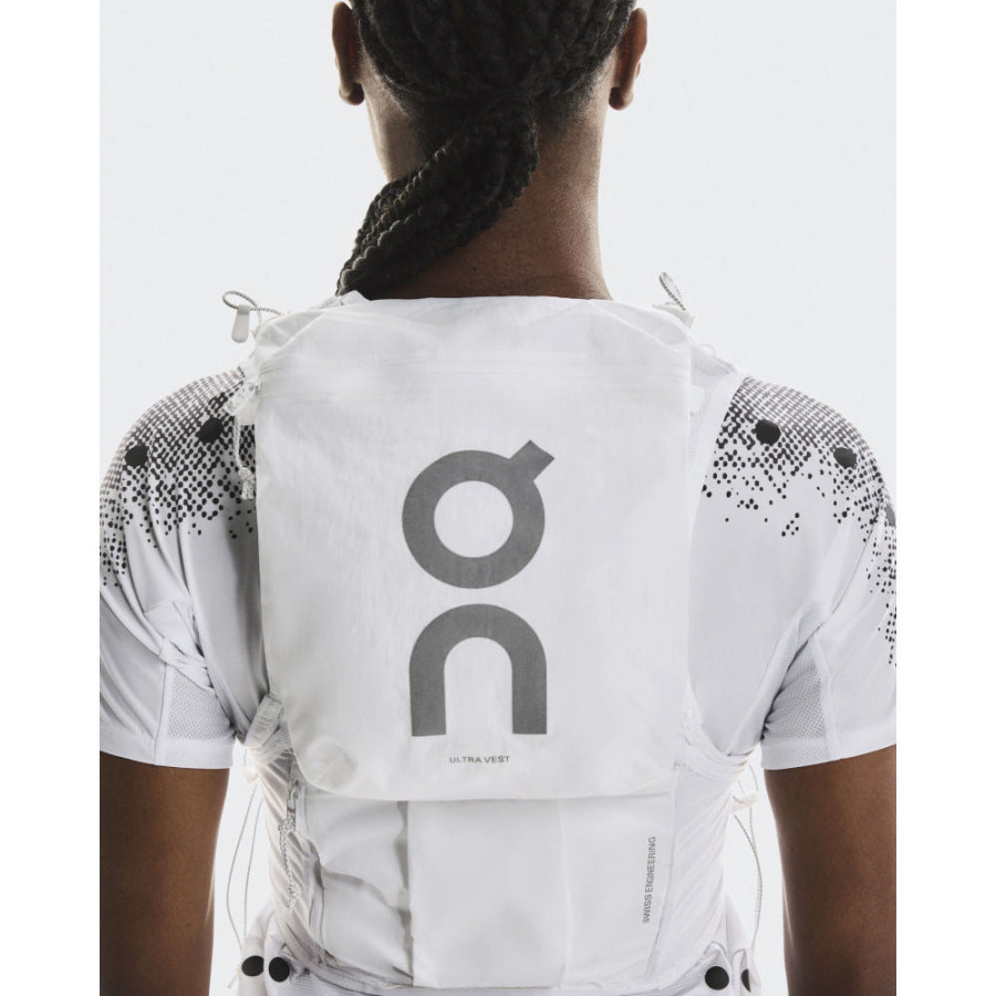 온러닝 울트라 베스트 프로 조끼 2컬러 2UF30130553