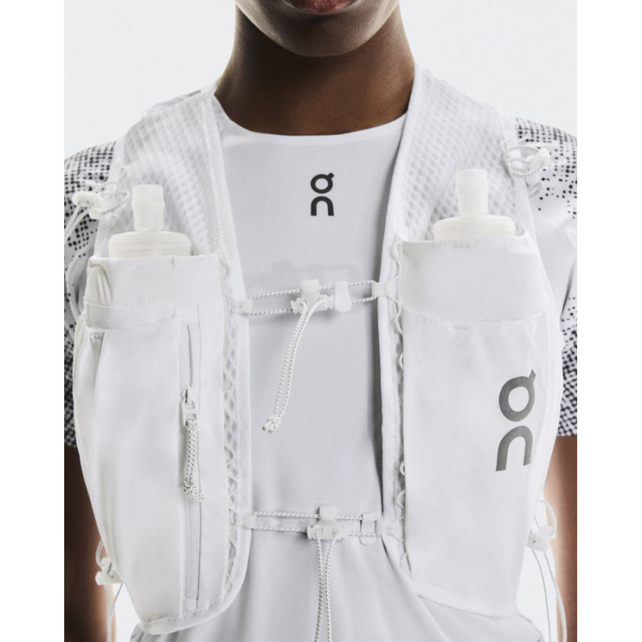 온러닝 울트라 베스트 프로 조끼 2컬러 2UF30130553