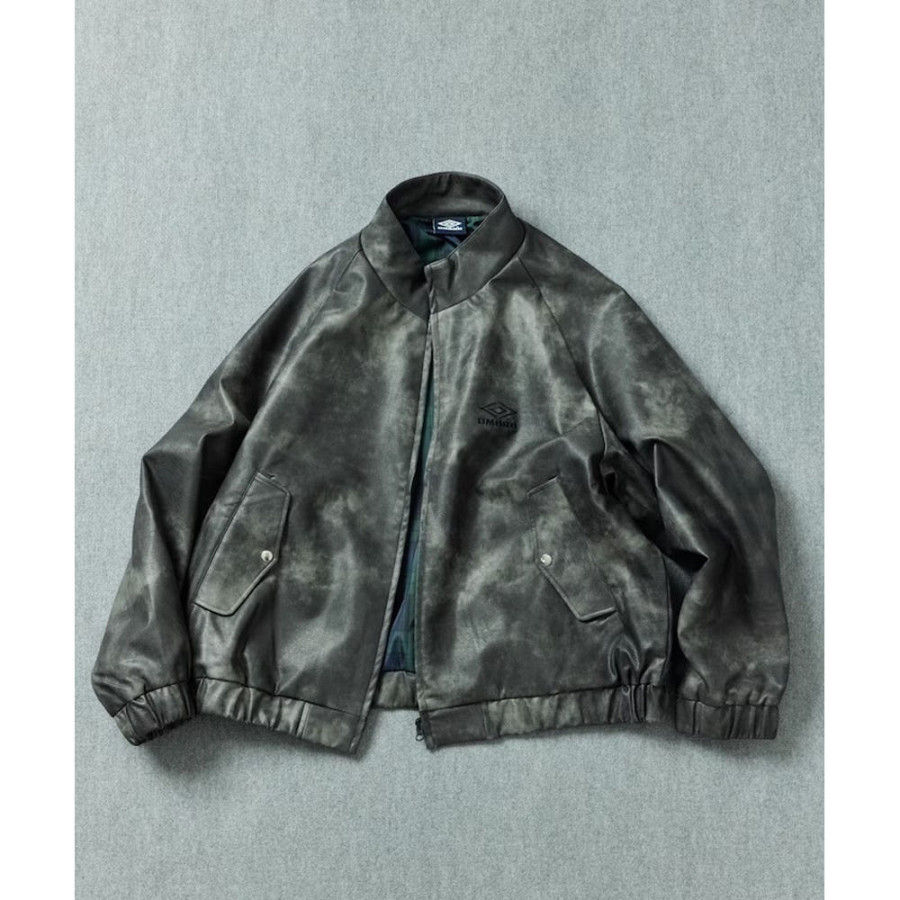 프릭스스토어 엄브로 별주 레더렛 스탠드 칼라 블루종 2컬러 1059394400032