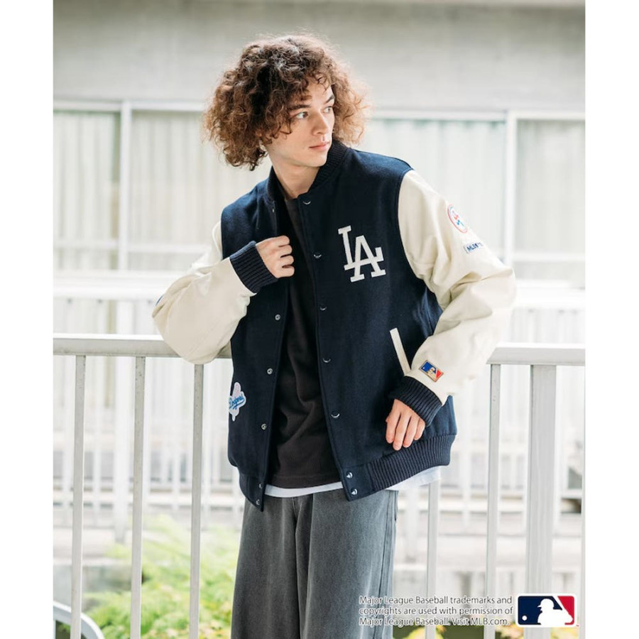 프릭스스토어 MLB 메이저리그 베이스볼 멀티 디자인 자수 와펜 스타디움 점퍼 3컬러 1251248900742