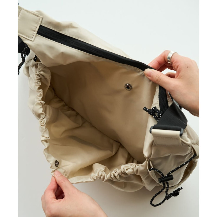 프릭스스토어 컬럼비아 별주 셔링 포켓 숄더백 1369129900009