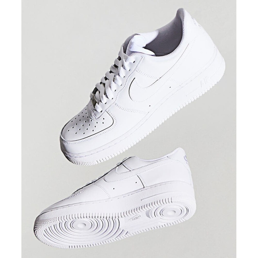 프릭스스토어 나이키 에어 포스 1'07 남성 신발 2컬러 1270199302067