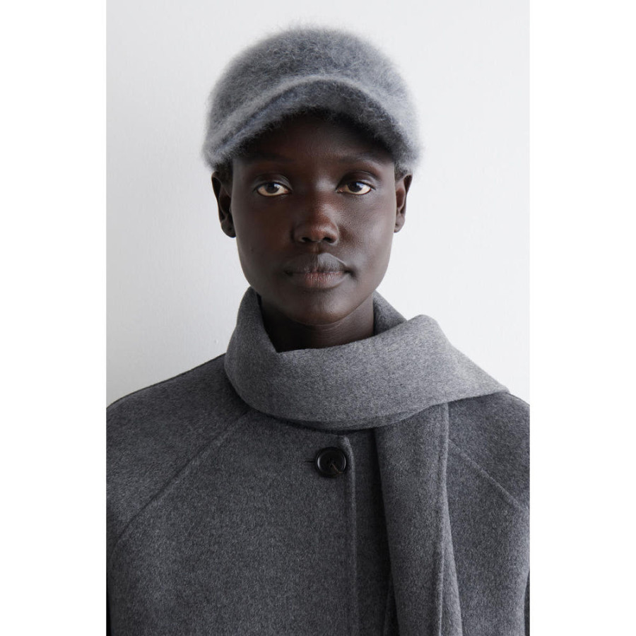 코스 COS 브러쉬드 캐시미어 베이스볼 캡 그레이 1239158001