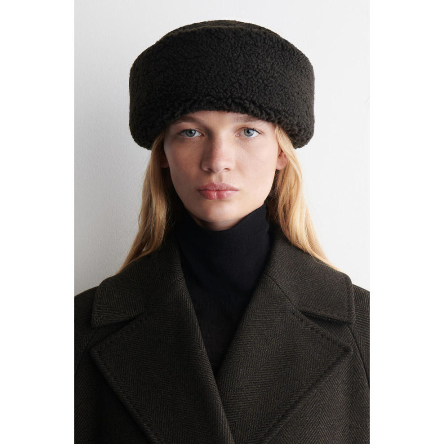 코스 COS 테디 폴드업 햇 다크브라운 1304770003